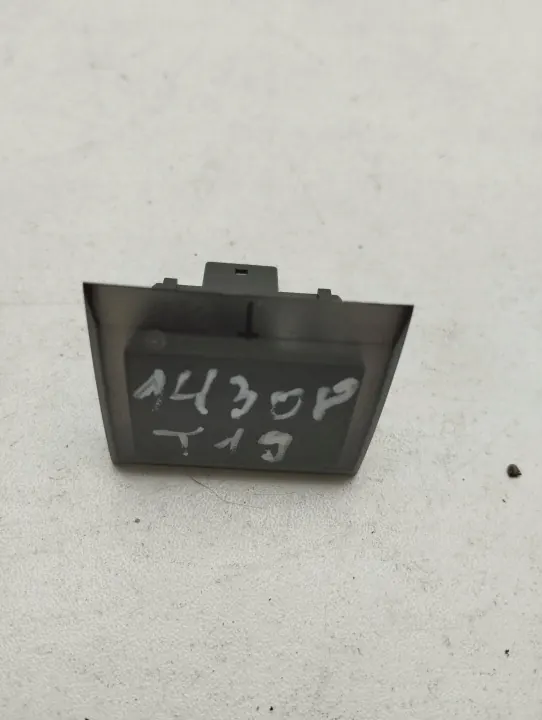 Sensor de sol OEM 5NA907451A para VW Tiguan Allspace image 2