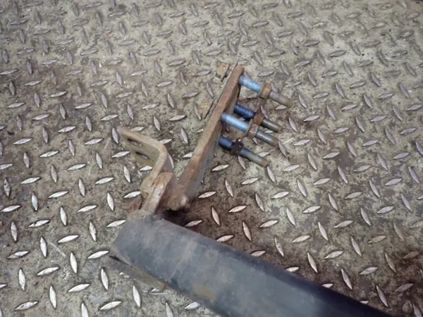 Mercedes Sprinterin Vetokoukku OEM Zawada-381653- image 3