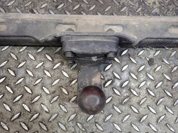 Mercedes Sprinterin Vetokoukku OEM Zawada-381653- image 9