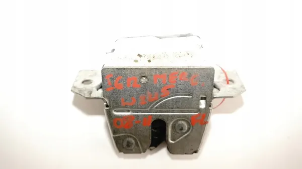 Cerra de portón OEM 371116743 para Mercedes W245 FL image 2