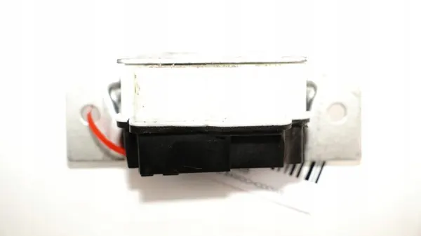 Cerra de portón OEM 371116743 para Mercedes W245 FL image 6