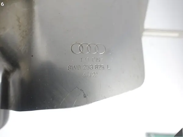 Audi OE Terminal de escape esquerdo 8W0253825L Usado image 7