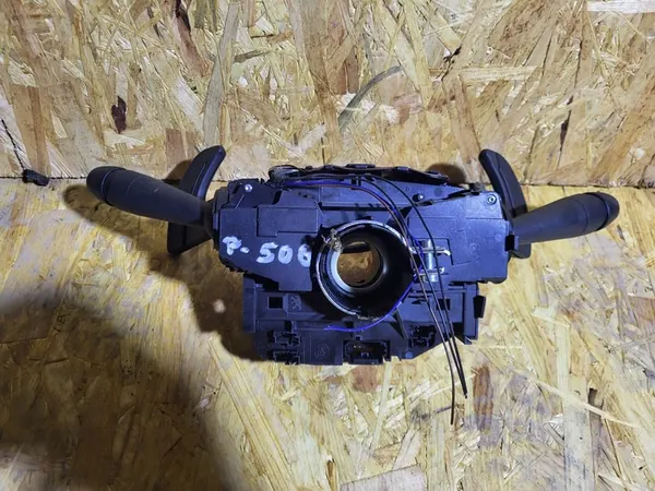 Peugeot 508 Combinatieschakelaar OE 98000242ZD image 7