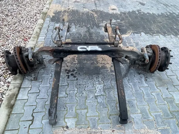 Essieu Avant DAF CF85 2006-2013 OEM 1351258 Complet image 2