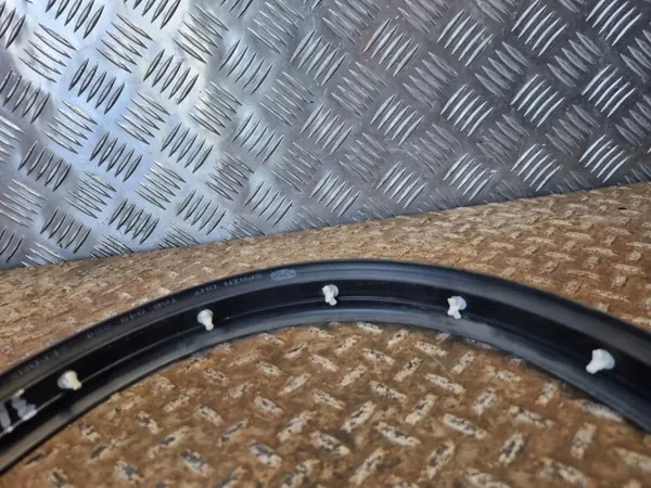 OEM 5NN837119 Revestimiento de pilar B para VW Tiguan Allspace image 10