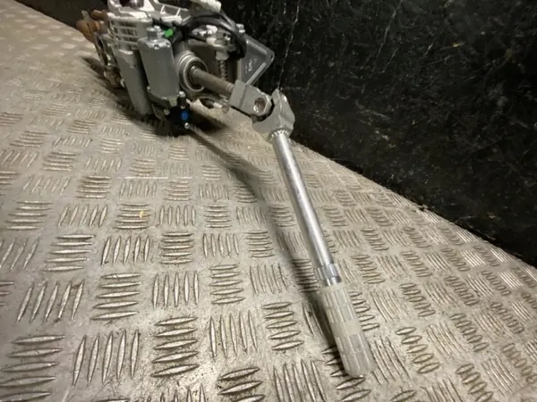 Motor dirección asistida Porsche 911 Targa OEM 99134701516 image 3