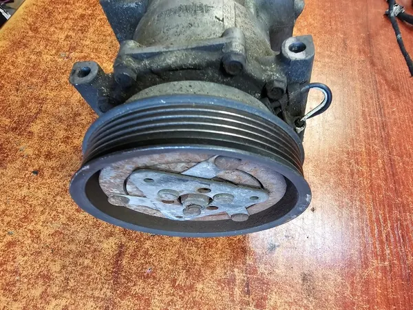 Compressore SD6V12 per Renault Clio II 1.5 DCI image 7