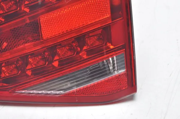 AUDI A4 B8 Lámpara Trasera Derecha 8K5945094K image 3