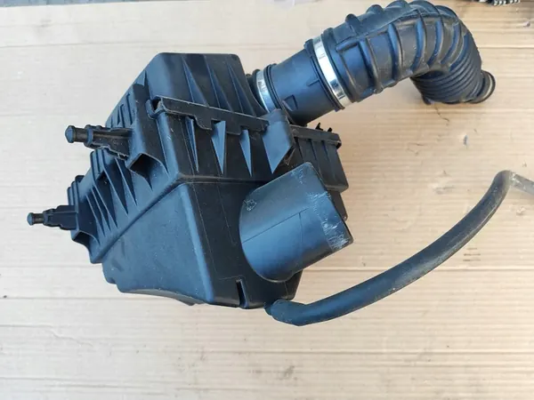 Ilmansuodattimen Kotelo Turbo Putki Opel Corsa D 1.3 CDTI 13275926 image 4