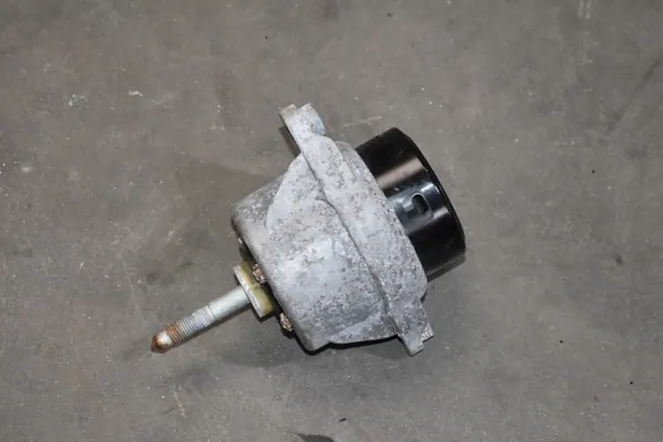 Motorfäste Vänster + Slang Porsche 982 718 - OEM image 2