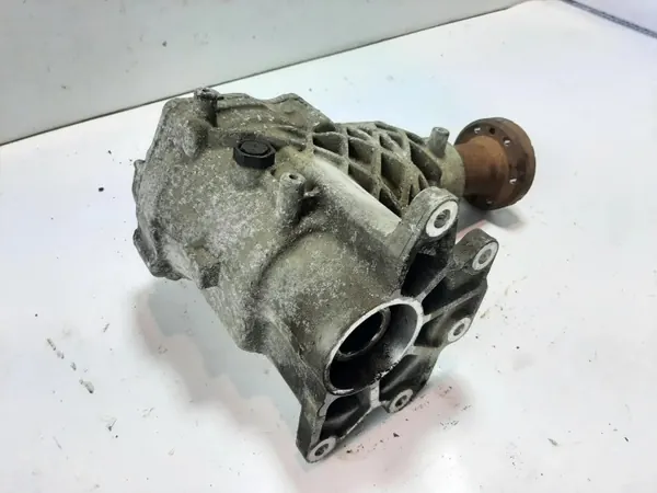 Front Differential VOLVO XC70 II T197921 2.4L diesel 158kW 2012 image 2