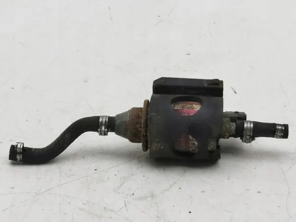 BMW Webasto polttoainepumppu OEM AMD124291 - Käytetty image 5