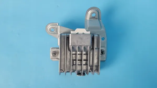 Mercedes EQA 250 21r Servomodul A2439008400 image 7