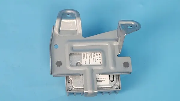 Mercedes EQA 250 21r Servomodul A2439008400 image 8