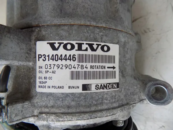 Compresseur de climatisation VOLVO XC60 I LIFT 2.0D image 6
