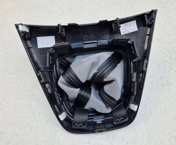 Gaine de levier Honda CR-V 4 OEM T1GG1 image 7