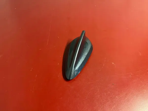 Capa de antena GPS BMW X7 G07 2020 image 1