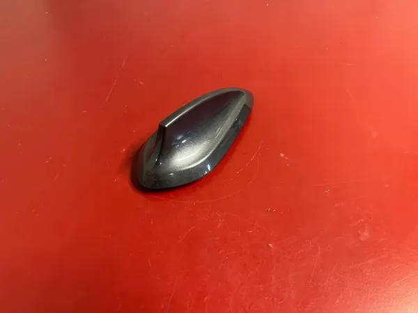 Capa de antena GPS BMW X7 G07 2020 image 2