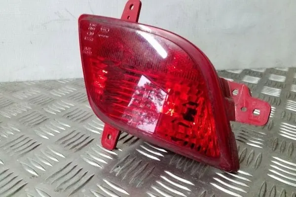 Lanterna Traseira Halógena OPEL MOKKA 1.7L diesel 2013 image 2