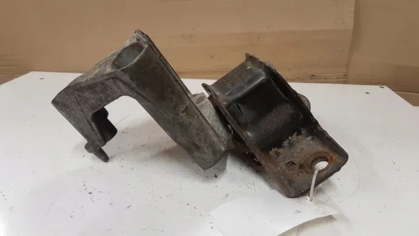Supporto motore RENAULT CLIO III 1.46L image 2