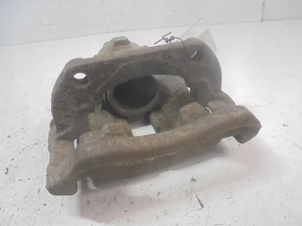 Étrier de frein avant gauche SAAB 900 I OEM AK-12-75673 image 3