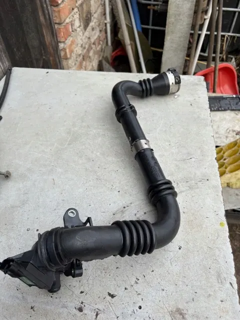 Conduto de ar OEM 144635688R para Renault Kangoo II image 5