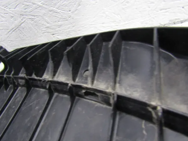 Skoda Elroq Frontstoßstangenabdeckung OEM 5LJ807611 image 4
