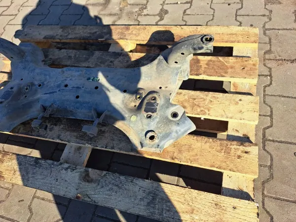 Etupalkki OEM I20 2 HYUNDAI I20 II 15-20 image 4