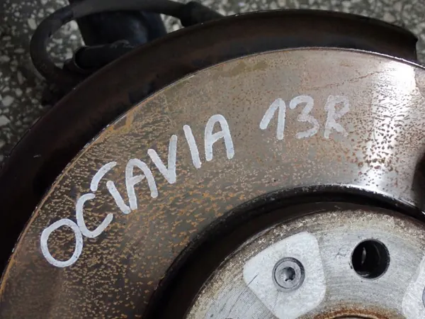Höger styrknä OEM 5Q0413023FJ Skoda Octavia III image 9
