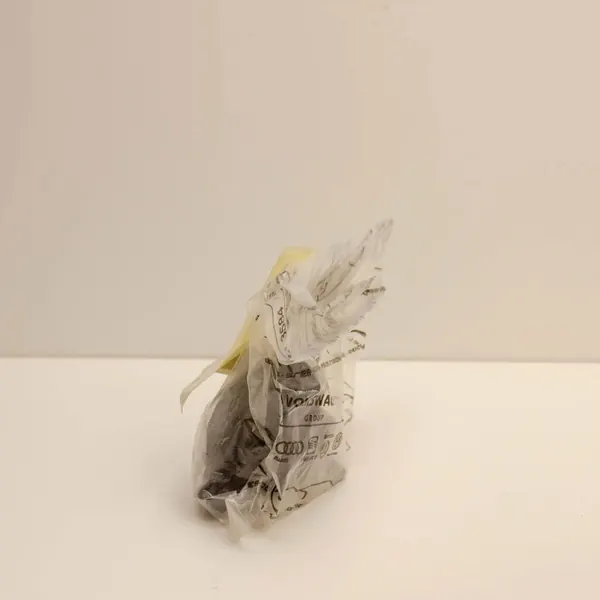 Skoda Kamiq 2022 Bränsletanklock OEM 5Q0201550J image 2