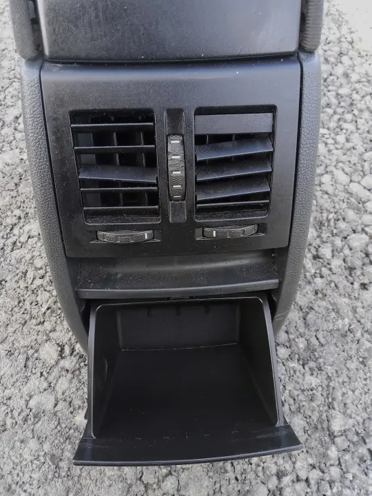 Middenconsole armsteun Skoda Octavia II 2 FL OEM 1Z1863241A image 10
