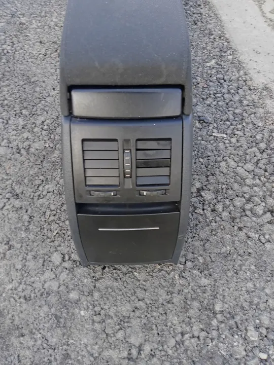 Middenconsole armsteun Skoda Octavia II 2 FL OEM 1Z1863241A image 9