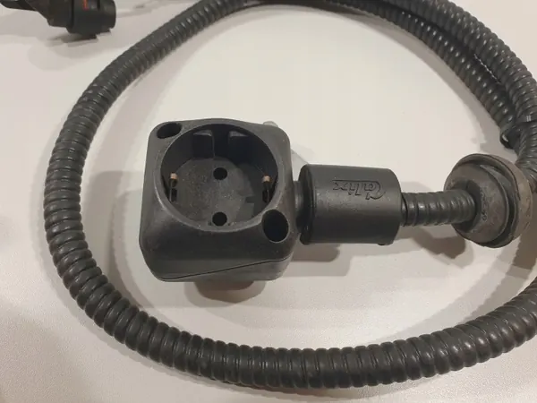 Enchufe y Manguera Calefacción OEM TYP SU104/GU403/KVU 303 image 3