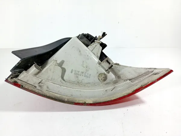 Volkswagen Golf V Vänster Bakljus OE 1K6945095E image 5