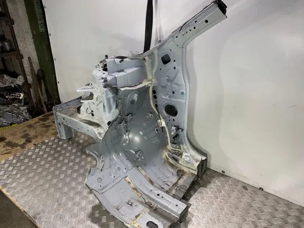 Honda CR-V Framre stänkskärm OEM FBZ19966 begagnad image 7