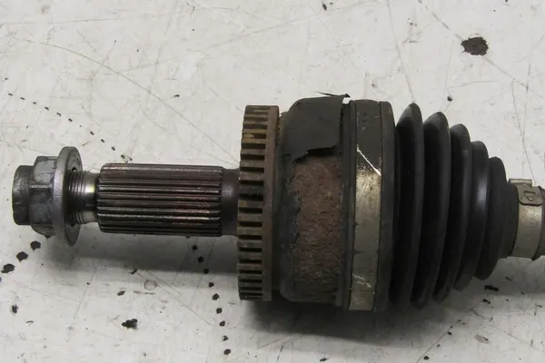 FRAMTIDIG VÄNSTER DRIVAXEL HYUNDAI TUCSON III 1.7CRDI OEM 49500D7180 image 2