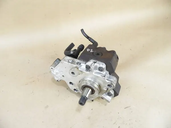 VOLVO V40 EINSPRITZPUMPE 0445010031 image 2