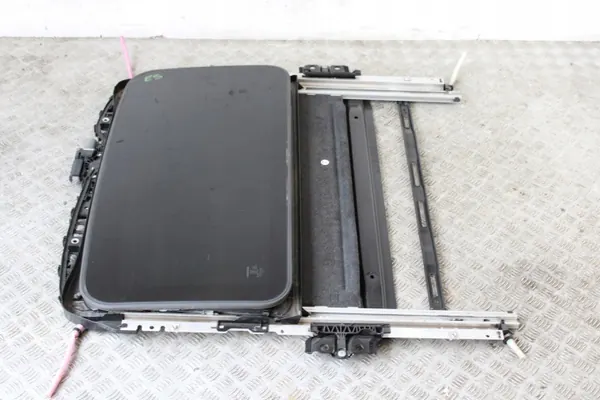 Panoraamakatto Lexus ES 300H OEM SZYBERDACH 2018- image 2