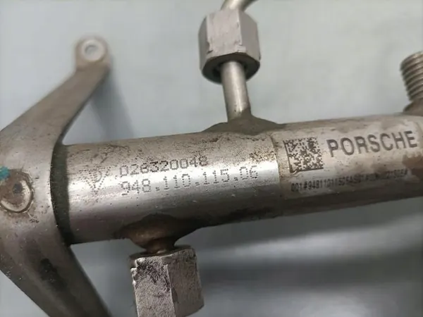 Brandstofrail Panamera 4.8 94811011506 94860623001 image 3