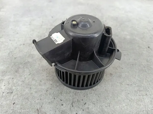 Lämmityspuhallin OEM 8090901 BEHR Peugeot 307 SW image 3