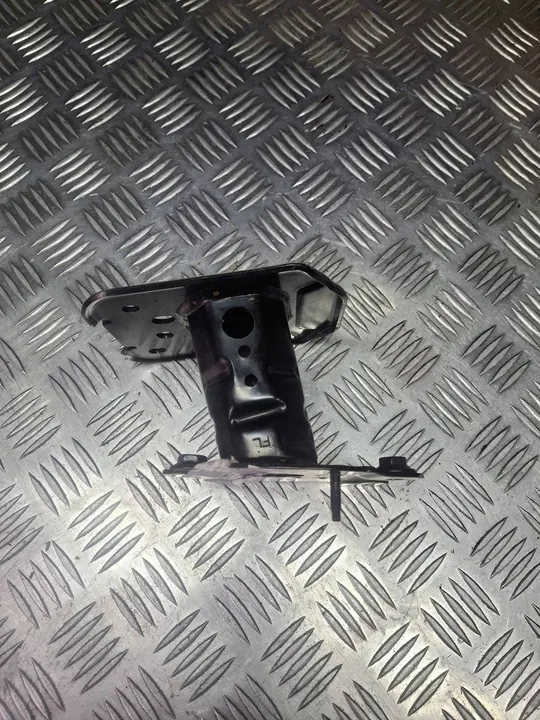 Toyota RAV 4 (XA40) 2015 Takapuskuri Iskunvaimennin image 3