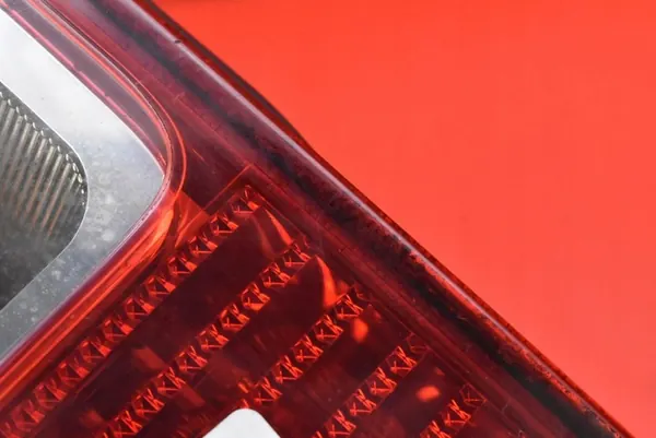 Luz Trasera Izquierda Renault Megane 2 II Kombi 8200417349 image 10