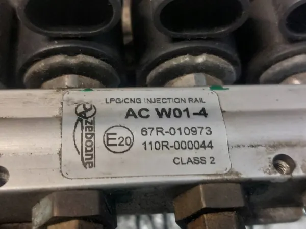 Kit GLP OEM 67R-014289 para Renault - Usado image 6