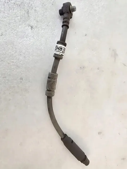 Volvo Bromshydraulikslang OEM 31471205 - Begagnad image 2