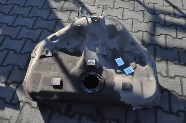 Polttoainesäiliö OEM 273265 Chevrolet Epica II 2.0 D:lle image 2