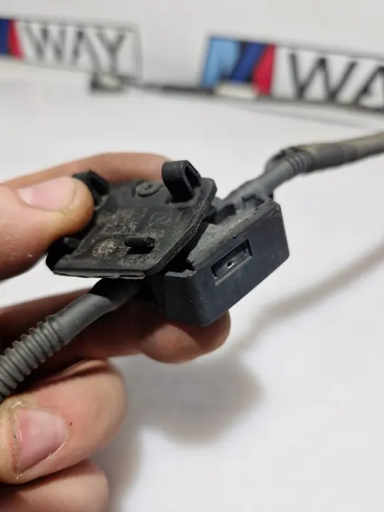 BMW Scheibenwaschschlauch OEM 4448770 - Direktpassend image 3