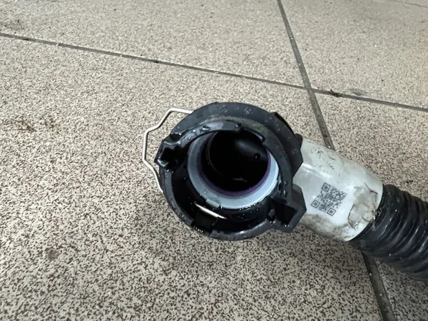 TESLA MODEL Y Vasemman Jäähdytyslangon 1530118-00-C image 6