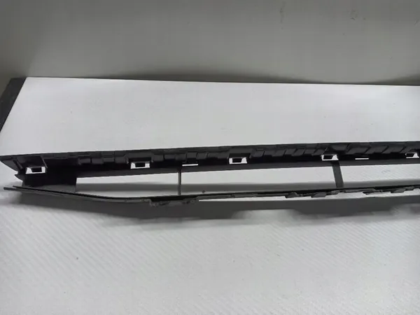 Rejilla Inferior Audi A3 8V5807647 image 5