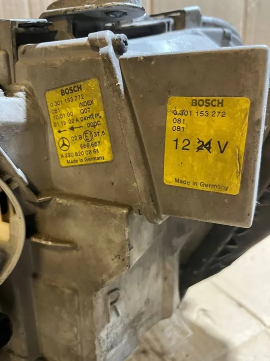 Rechter Voorlicht Mercedes-Benz W220 A2208200861 image 3