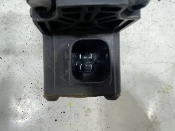 Válvula de muelle de aire ECAS Mercedes Actros OEM A0013271425 image 7